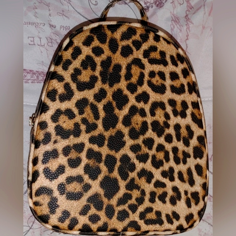 New Leopard print backpack